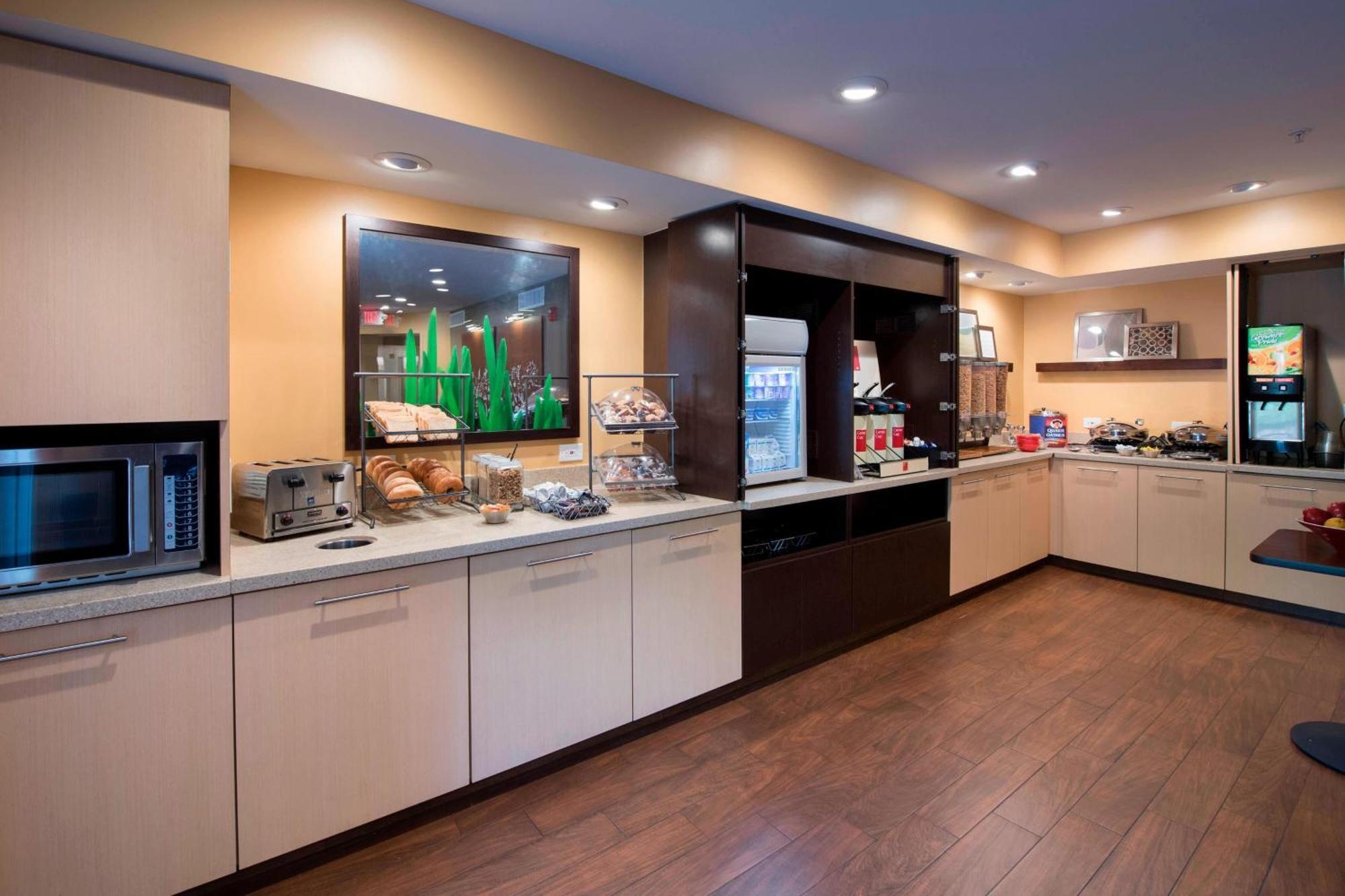 Towneplace Suites By Marriott Atlanta אלפרטה מראה חיצוני תמונה