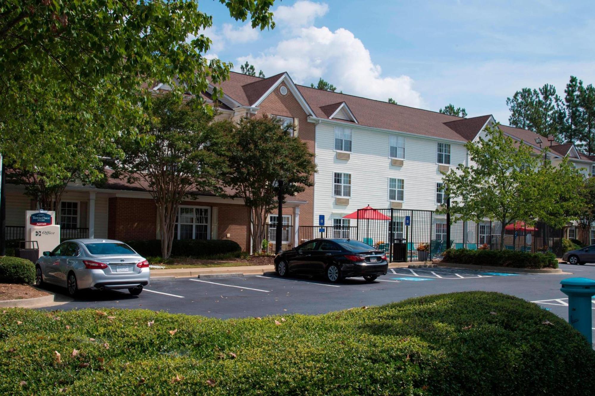 Towneplace Suites By Marriott Atlanta אלפרטה מראה חיצוני תמונה